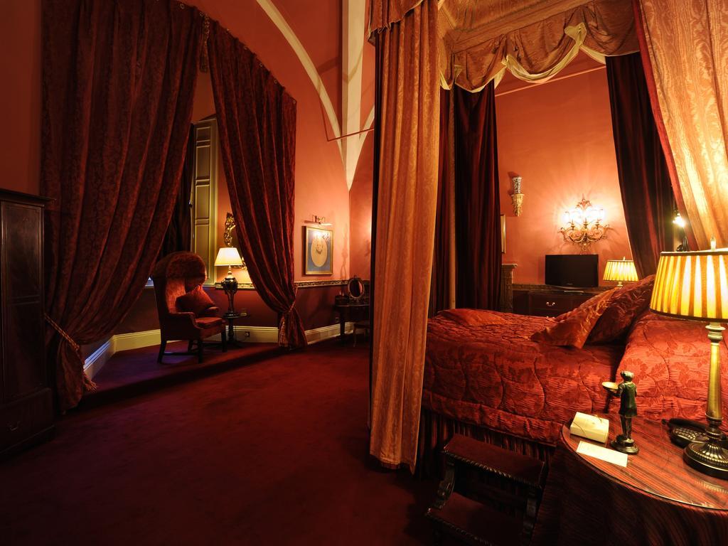 Lumley Castle Hotel Chester-le-Street Eksteriør bilde